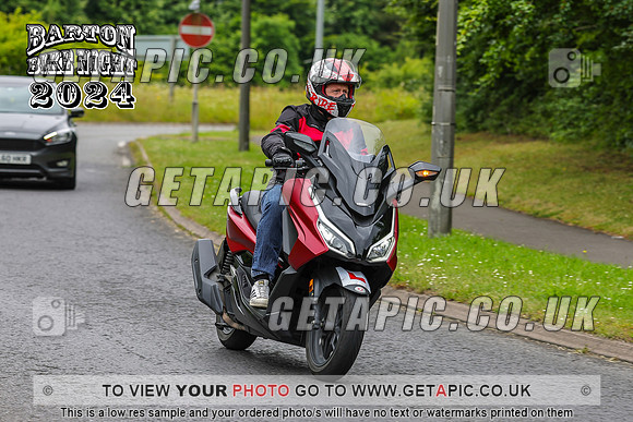 PR2407-252_LOGO_ON_PHOTO