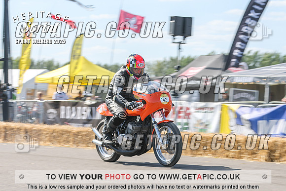 GP2508-6427_LOGO_ON_PHOTO