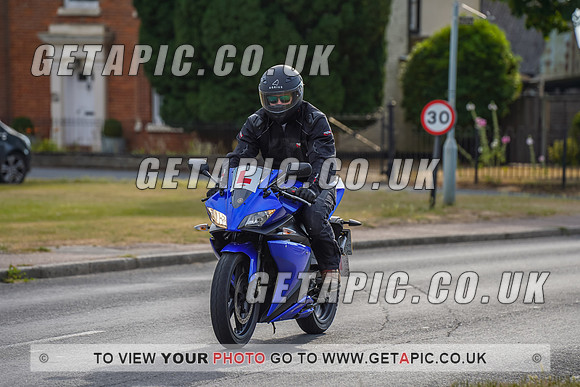 RS2207_6805