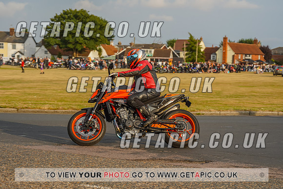 RS2207_8862