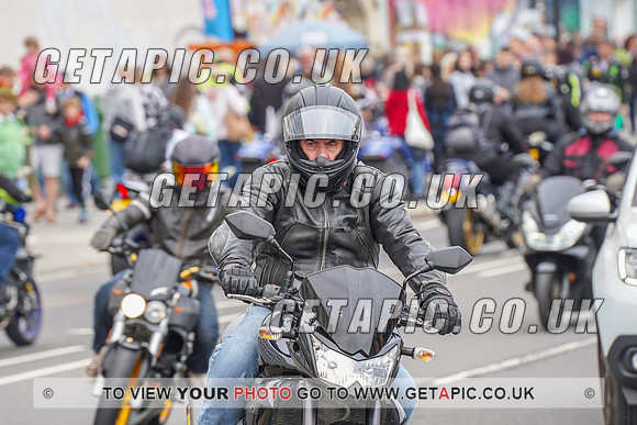 RS2205_13017