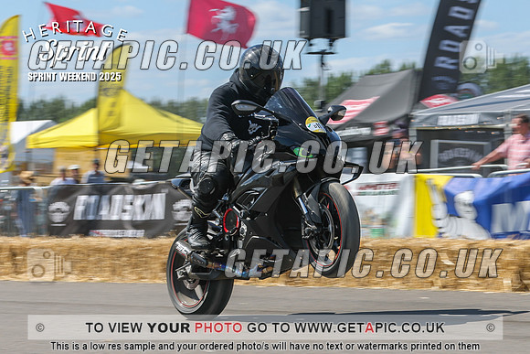 GP2508-5661-C_LOGO_ON_PHOTO