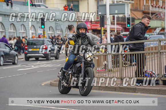 RS2205_15424
