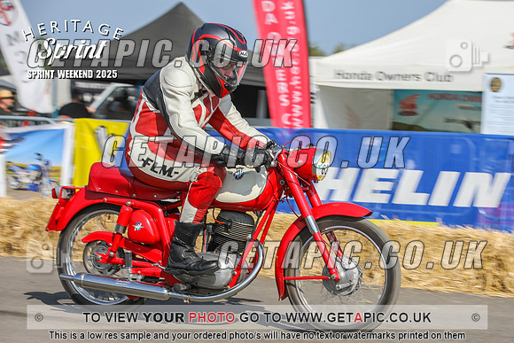 PP2508-2935-C_LOGO_ON_PHOTO