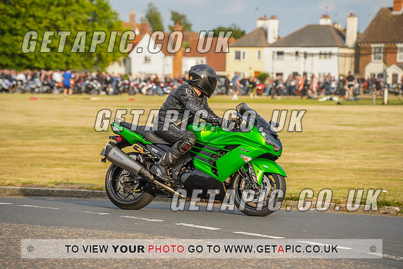 RS2207_8682