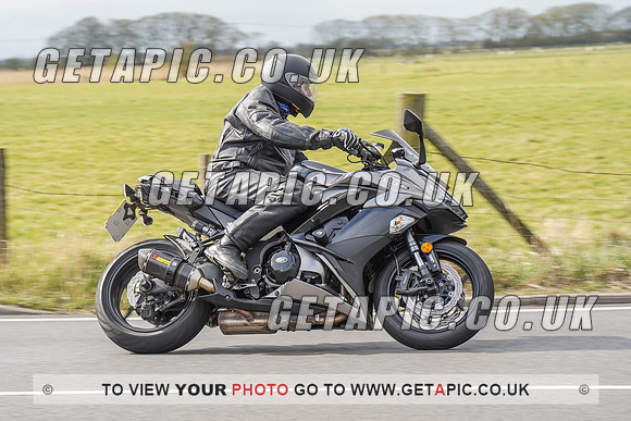RS2203_6725