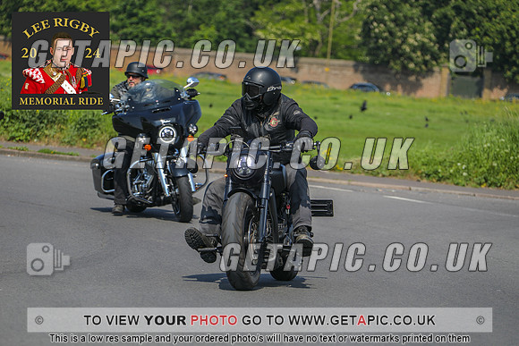 GP2405-4054_LOGO_ON_PHOTO