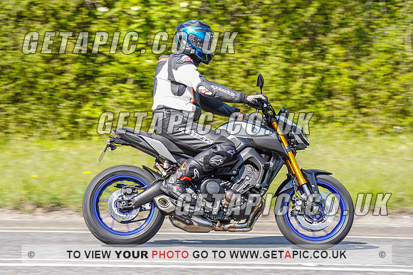 RS2204_11581