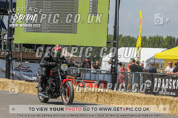 PP2508-3987-C_LOGO_ON_PHOTO