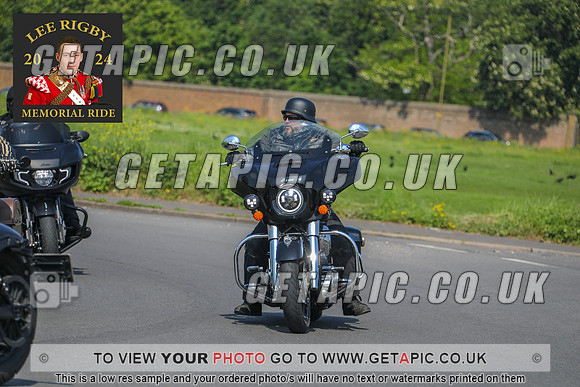 GP2405-4057_LOGO_ON_PHOTO