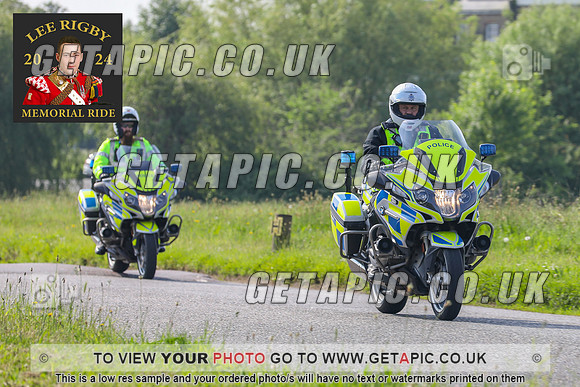 GP2405-3223-C_LOGO_ON_PHOTO