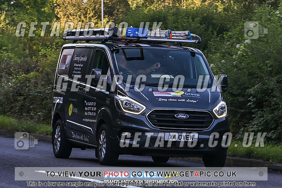 KS2409-3888-C_LOGO_ON_PHOTO