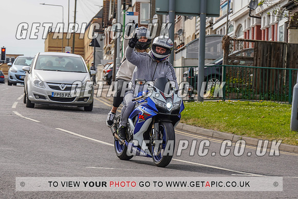 RS2204_10294