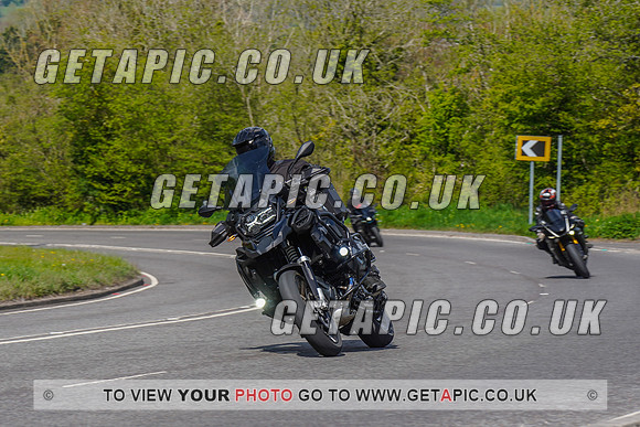 RS2204_12534