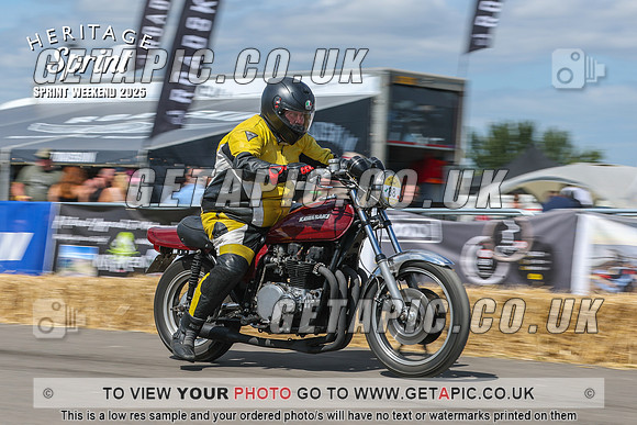 GP2508-4083_LOGO_ON_PHOTO