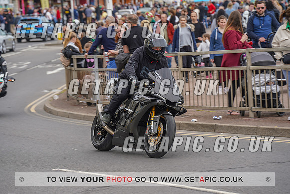 RS2205_13832