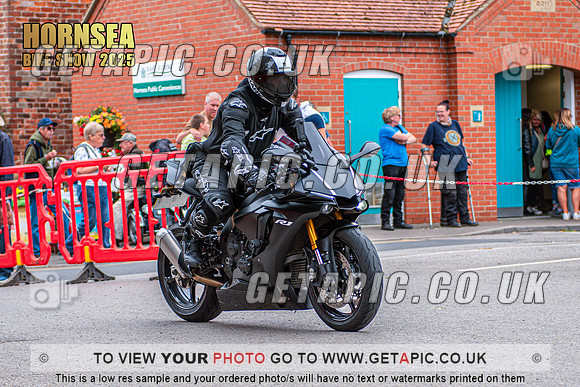 TW2508-3556_LOGO_ON_PHOTO