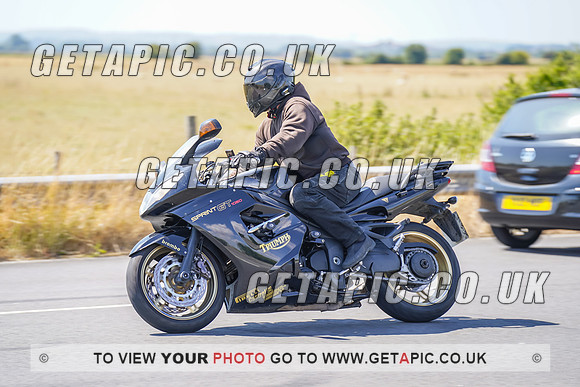 RS2208_1046