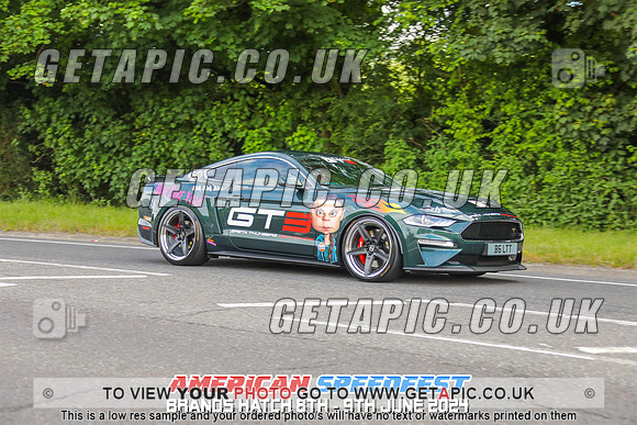 GP2406-3218_LOGO_ON_PHOTO
