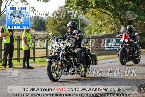PR2508-14997_LOGO_ON_PHOTO