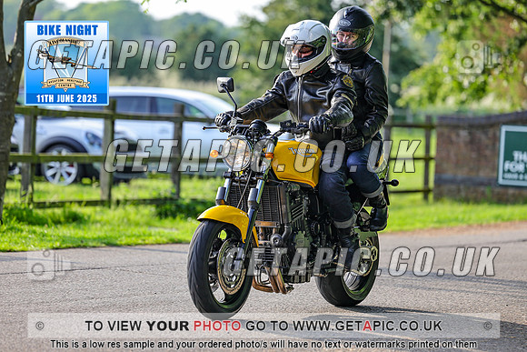 PR2506-07100_LOGO_ON_PHOTO