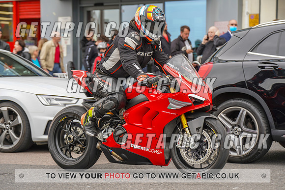 RS2205_8269
