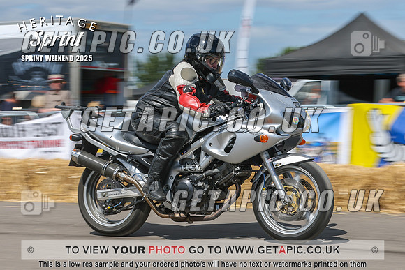 GP2508-4106-C_LOGO_ON_PHOTO