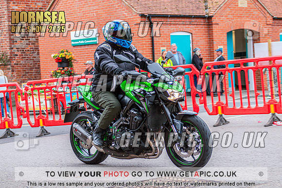 TW2508-0338_LOGO_ON_PHOTO