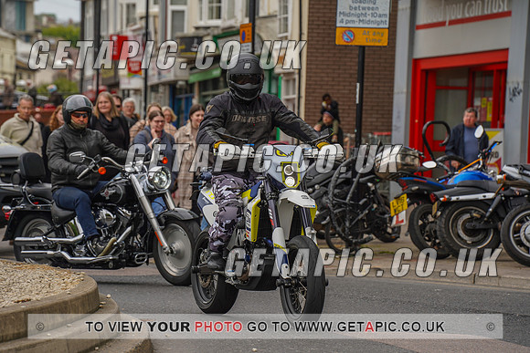 RS2205_2615
