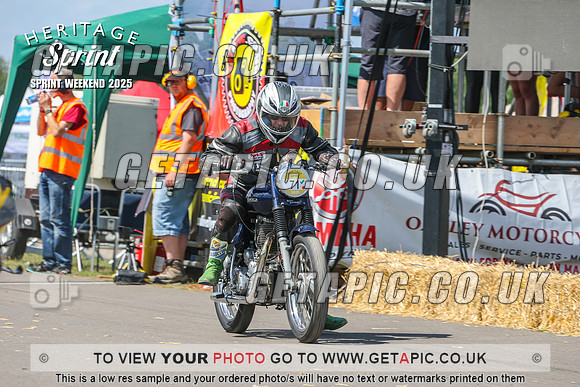 GP2508-3954_LOGO_ON_PHOTO
