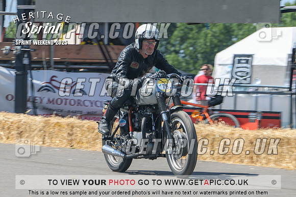 GP2508-4727-C_LOGO_ON_PHOTO