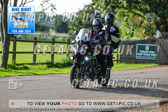 PR2506-06159_LOGO_ON_PHOTO