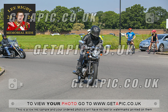 GP2405-4571_LOGO_ON_PHOTO