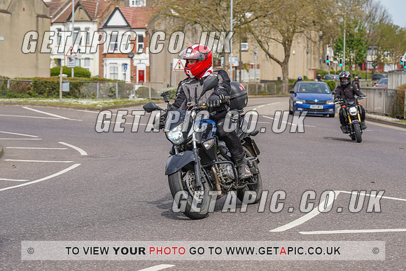 RS2204_5573