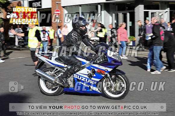 PR2407-12353_LOGO_ON_PHOTO