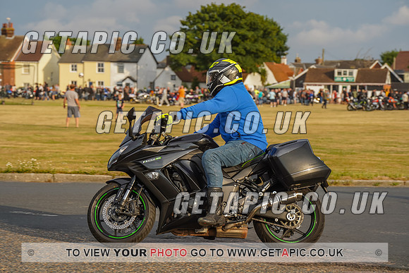 RS2207_8658