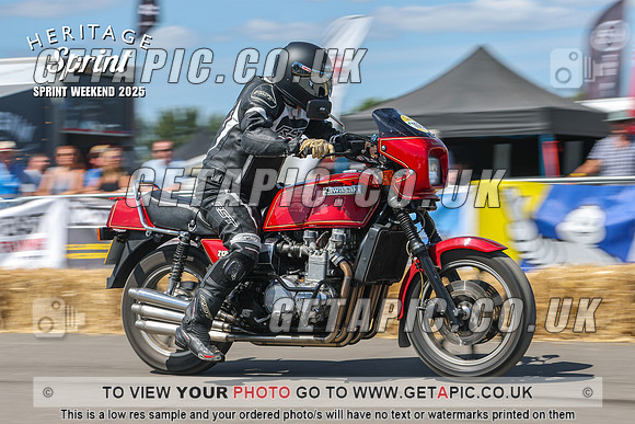 GP2508-4915-C_LOGO_ON_PHOTO