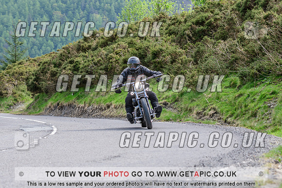 SP2504-693