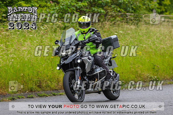 PR2407-114_LOGO_ON_PHOTO