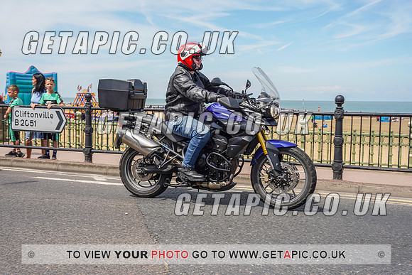 RS0622_3657
