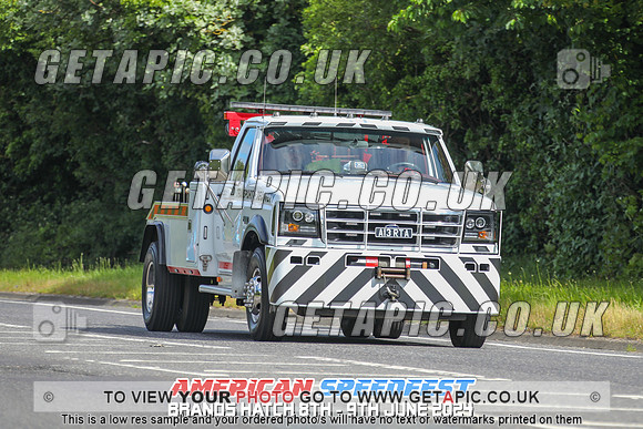GP2406-3944_LOGO_ON_PHOTO