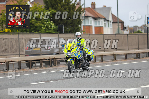 GP2505-111_LOGO_ON_PHOTO