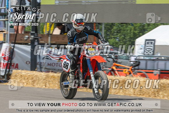 GP2508-4214-C_LOGO_ON_PHOTO