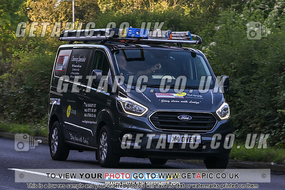 KS2409-3889-C_LOGO_ON_PHOTO
