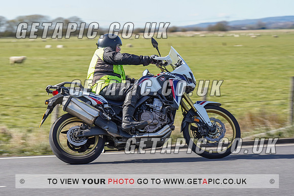 RS2204_1125