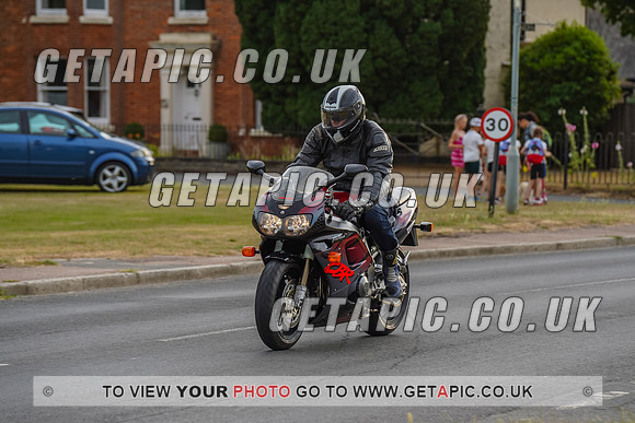 RS2207_8811