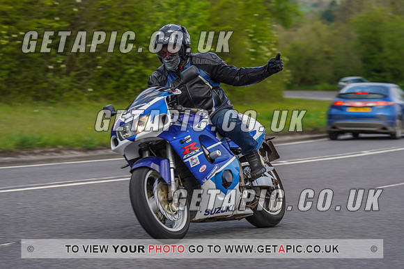 RS2204_12088