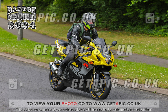 PR2407-072_LOGO_ON_PHOTO