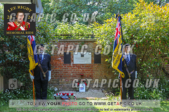 GP2405-5206_LOGO_ON_PHOTO