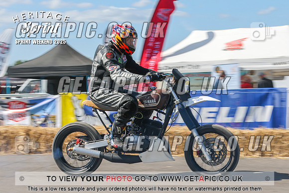 GP2508-6074-C_LOGO_ON_PHOTO